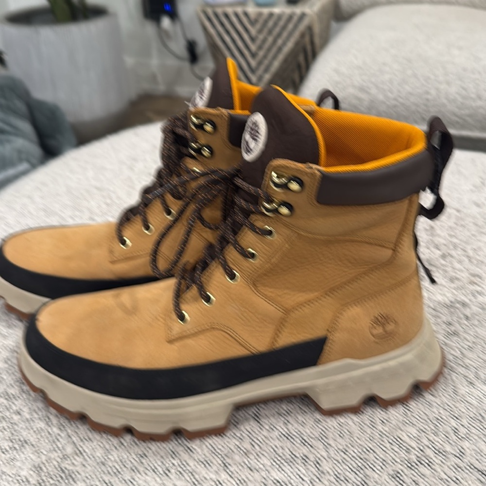 Timberland Men’s Winter Boots size 11